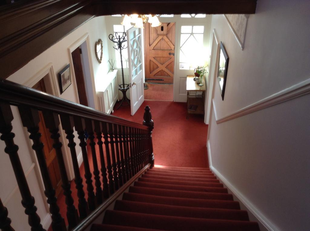 Lee-Side B&B โรบินฮูดส์เบย์ ภายนอก รูปภาพ